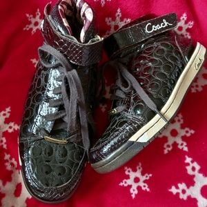 WOMAN'S COACH SHOES SZ 10M NICE!